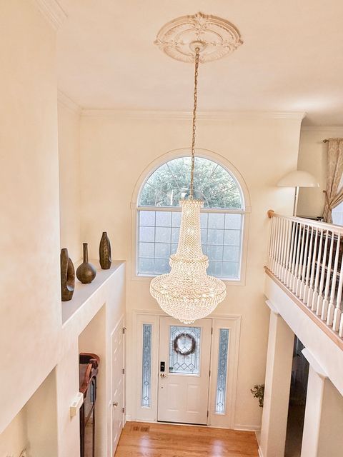 Tiny photo for 523 Mallard Point Drive, North Aurora, IL 60542 (MLS # 12477005)