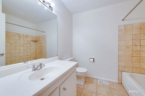 Tiny photo for 1251 Williamsburg Drive #D-1, Schaumburg, IL 60193 (MLS # 12499799)