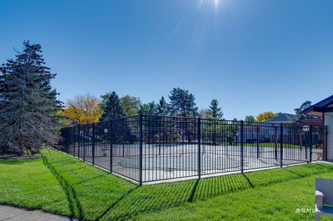 Tiny photo for 1251 Williamsburg Drive #D-1, Schaumburg, IL 60193 (MLS # 12499799)