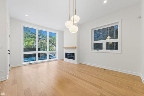 Tiny photo for 2127 N Racine Avenue #2, Chicago, IL 60614 (MLS # 12477763)