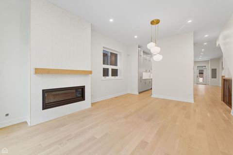 Tiny photo for 2127 N Racine Avenue #2, Chicago, IL 60614 (MLS # 12477763)
