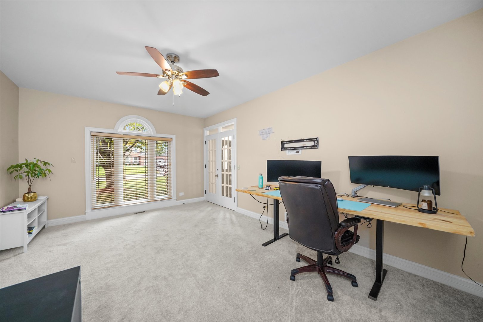 3520 Bunker Hill Drive