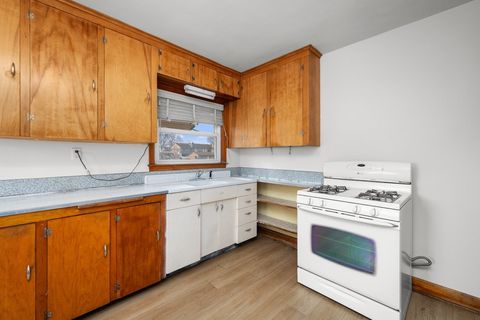 Tiny photo for 3049 38th Street, Rock Island, IL 61201 (MLS # 12590369)