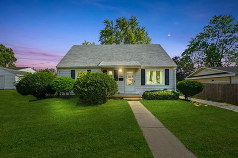 Photo of 1544 Marquette Road, Joliet, IL 60435 (MLS # 12483285)