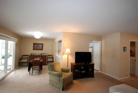 Tiny photo for 662 Regent Lane #D, Prospect Heights, IL 60070 (MLS # 12611867)