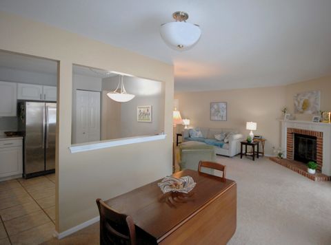 Tiny photo for 662 Regent Lane #D, Prospect Heights, IL 60070 (MLS # 12611867)