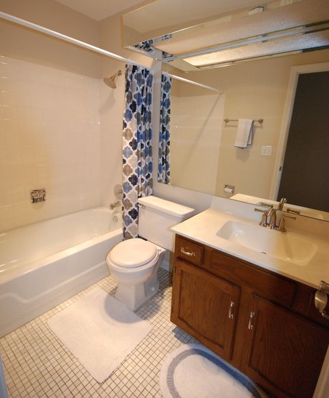 Tiny photo for 662 Regent Lane #D, Prospect Heights, IL 60070 (MLS # 12611867)