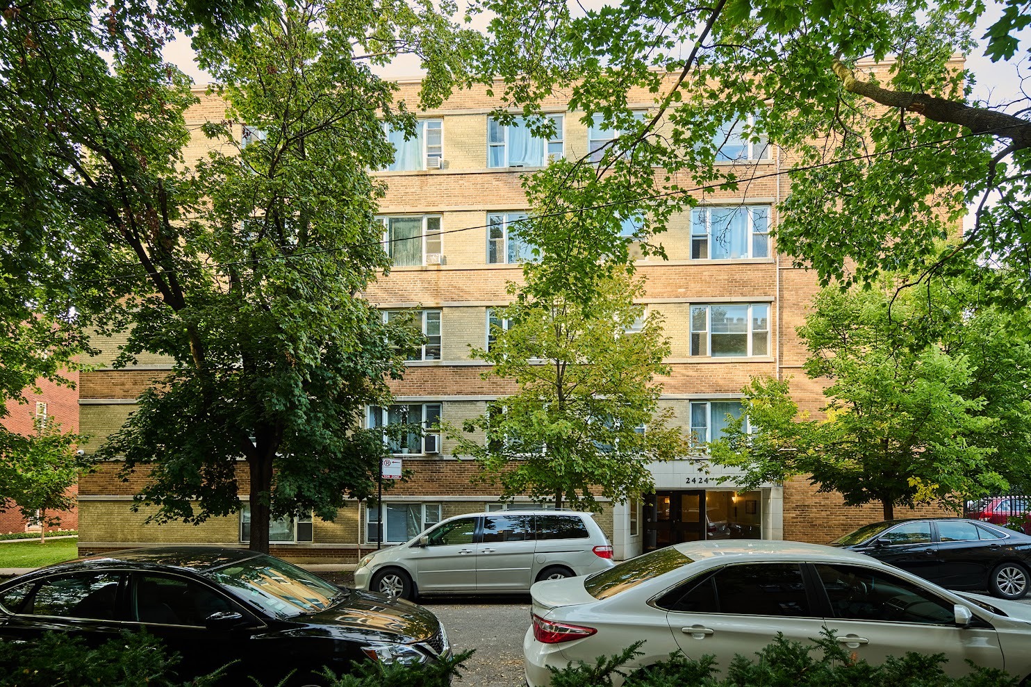 2424 W Estes Avenue 3D