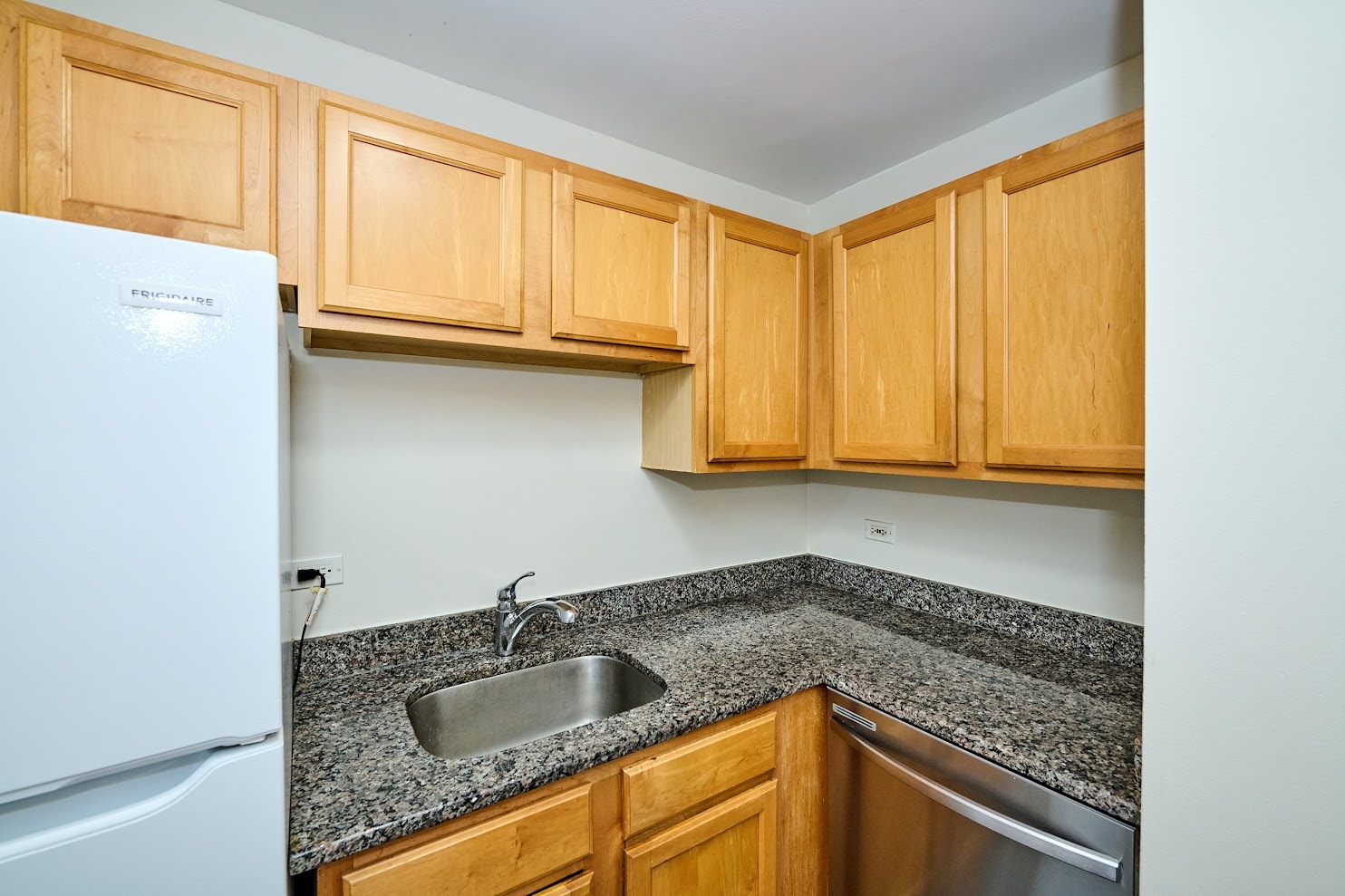 2424 W Estes Avenue 3D