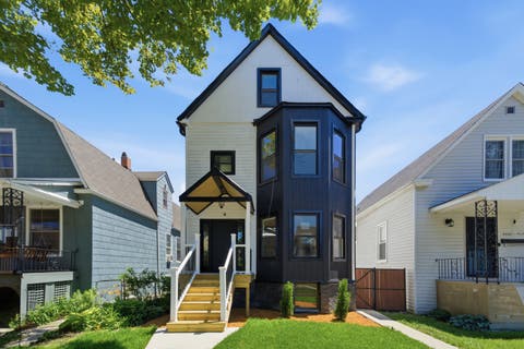 Photo of Chicago, IL 60618 (MLS # 12678810)