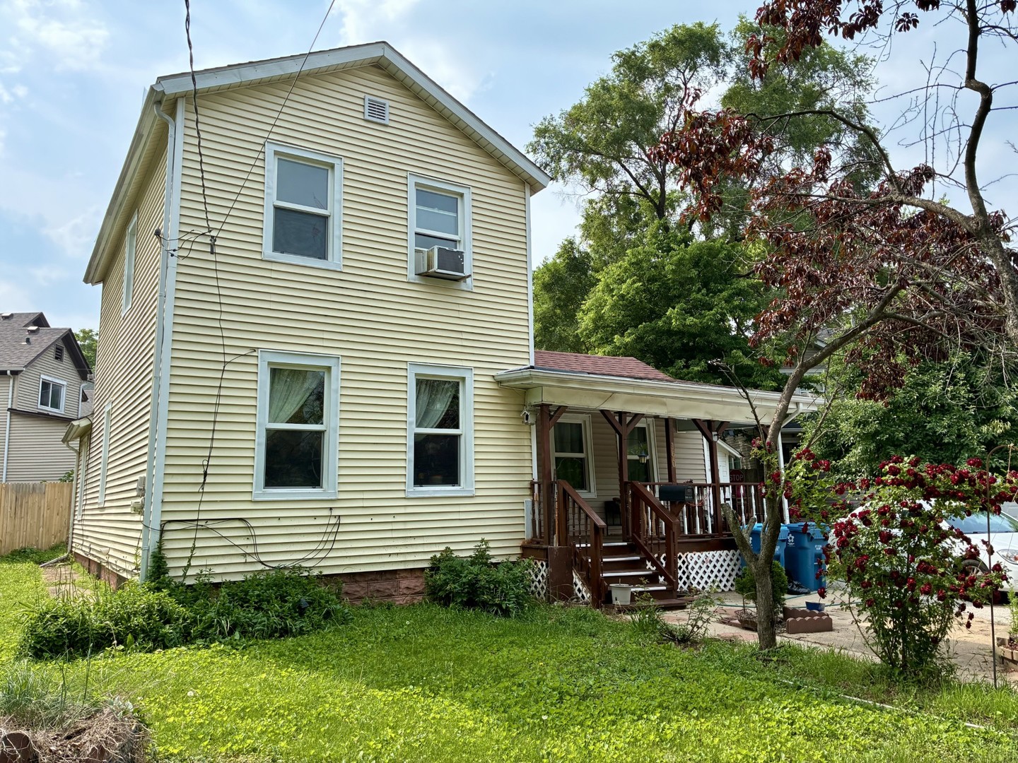 160 N Root Street