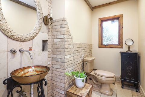 Tiny photo for 39 Mockingbird Lane, Oak Brook, IL 60523 (MLS # 12504051)