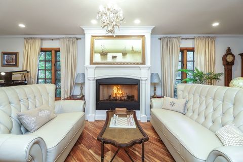 Tiny photo for 39 Mockingbird Lane, Oak Brook, IL 60523 (MLS # 12504051)