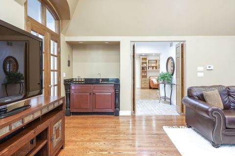 Tiny photo for 39 Mockingbird Lane, Oak Brook, IL 60523 (MLS # 12504051)