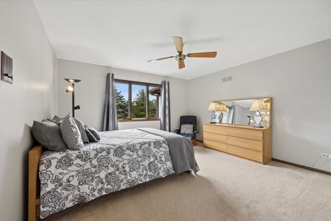 Tiny photo for 6001 Sedgley Court, Burr Ridge, IL 60527 (MLS # 12718622)