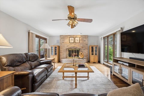 Tiny photo for 6001 Sedgley Court, Burr Ridge, IL 60527 (MLS # 12718622)