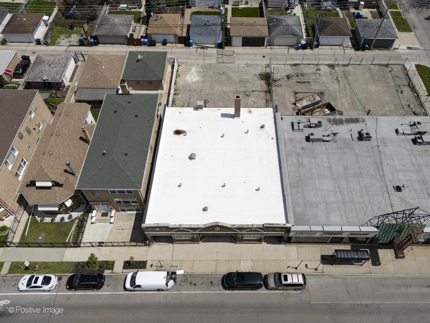 3011 N Austin Avenue