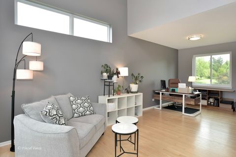 Tiny photo for 2012 Spring Creek Lane, McHenry, IL 60050 (MLS # 12506155)