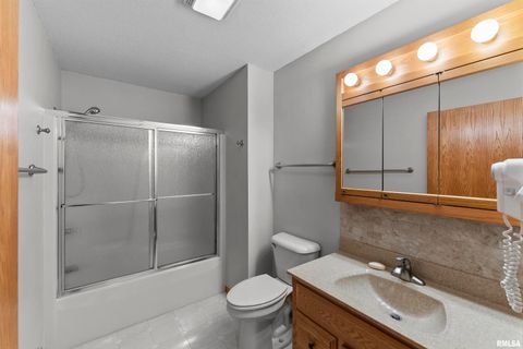 Tiny photo for 2009 VILLA PINES Circle, Carbon Cliff, IL 61239 (MLS # QC4269630)