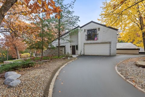 Tiny photo for 12 Rock Ridge Road, Barrington Hills, IL 60010 (MLS # 12509218)