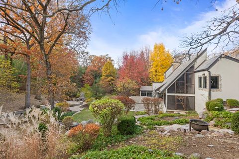 Tiny photo for 12 Rock Ridge Road, Barrington Hills, IL 60010 (MLS # 12509218)