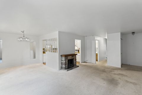 Tiny photo for 91 Lambert Drive #B1, Schaumburg, IL 60193 (MLS # 12434979)