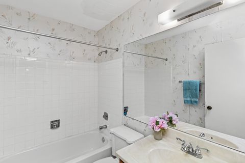 Tiny photo for 91 Lambert Drive #B1, Schaumburg, IL 60193 (MLS # 12434979)