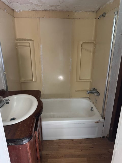 Tiny photo for 513 E Smith Street, Benton, IL 62812 (MLS # 12744909)