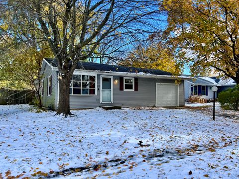 Tiny photo for 614 Creve Coeur Drive, Champaign, IL 61822 (MLS # 12510786)