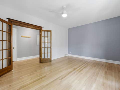 Tiny photo for 5459 S Ingleside Avenue #3S, Chicago, IL 60615 (MLS # 12708031)