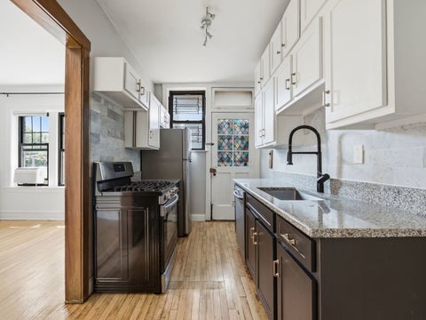 Tiny photo for 5459 S Ingleside Avenue #3S, Chicago, IL 60615 (MLS # 12708031)