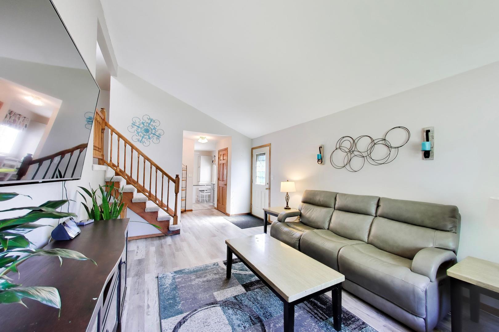 524 Redwing Drive