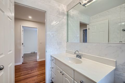 Tiny photo for 271 S Cedar Avenue, Wood Dale, IL 60191 (MLS # 12541253)