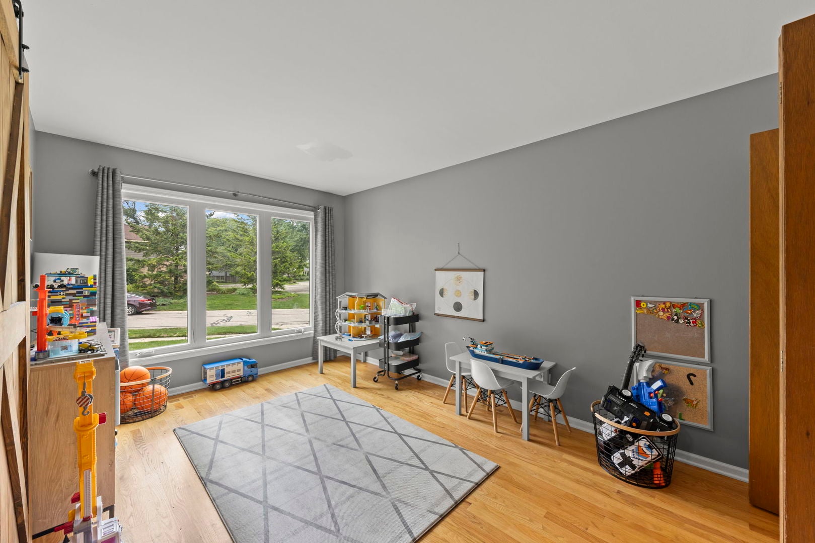 528 W Evergreen Street