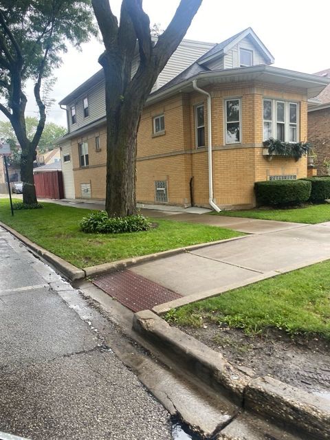 Tiny photo for 2100 N Leamington Avenue, Chicago, IL 60639 (MLS # 12561418)