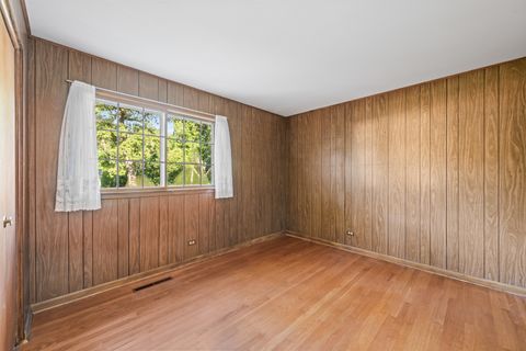 Tiny photo for 21 Ferndale Road, Deer Park, IL 60010 (MLS # 12504348)