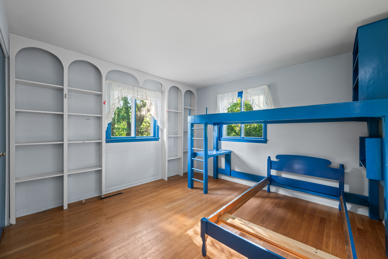 Deer Park, Illinois 60010, United States, 4 Bedrooms Bedrooms, ,3 BathroomsBathrooms,Residential,Active,234100