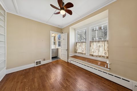 Tiny photo for 721 N Grove Avenue, Oak Park, IL 60302 (MLS # 12562994)