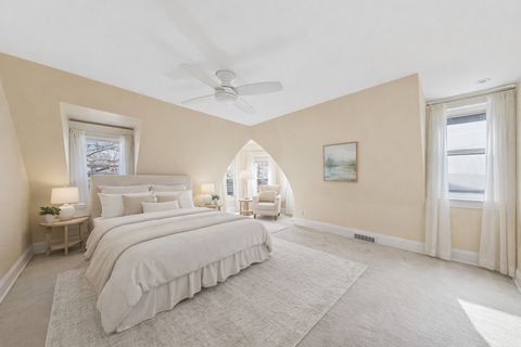 Tiny photo for 721 N Grove Avenue, Oak Park, IL 60302 (MLS # 12562994)