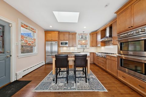 Tiny photo for 721 N Grove Avenue, Oak Park, IL 60302 (MLS # 12562994)