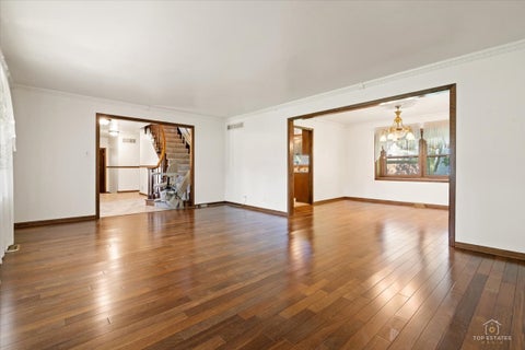 Tiny photo for 231 Southwick Lane, Schaumburg, IL 60173 (MLS # 12726043)