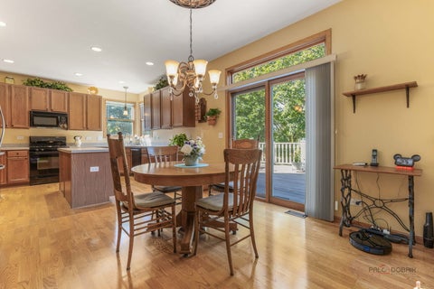Tiny photo for 1490 Pheasant Trail Court, Hoffman Estates, IL 60192 (MLS # 12773110)