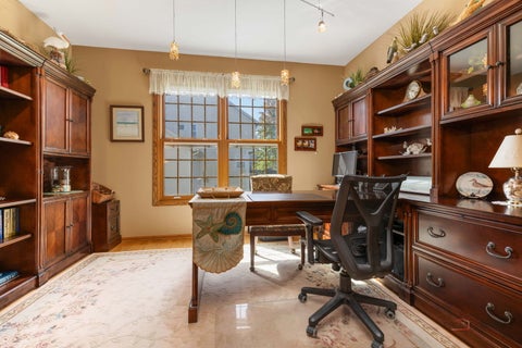 Tiny photo for 1490 Pheasant Trail Court, Hoffman Estates, IL 60192 (MLS # 12773110)
