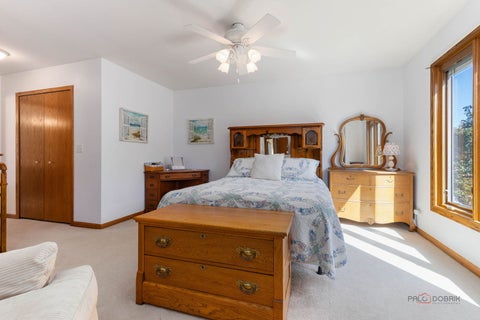 Tiny photo for 1490 Pheasant Trail Court, Hoffman Estates, IL 60192 (MLS # 12773110)