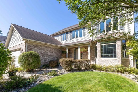 Tiny photo for 1490 Pheasant Trail Court, Hoffman Estates, IL 60192 (MLS # 12773110)