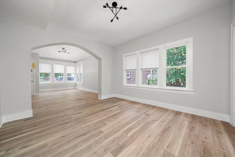 Tiny photo for 13823 LINCOLN Avenue, Dolton, IL 60419 (MLS # 12411688)