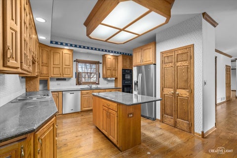 Tiny photo for 7N242 Whispering Trail, St. Charles, IL 60175 (MLS # 12673977)