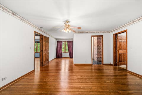 Tiny photo for 7N242 Whispering Trail, St. Charles, IL 60175 (MLS # 12673977)