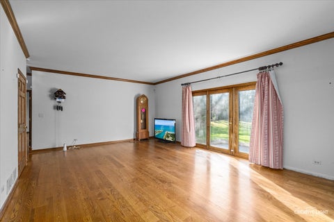 Tiny photo for 7N242 Whispering Trail, St. Charles, IL 60175 (MLS # 12673977)