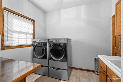 Tiny photo for 7N242 Whispering Trail, St. Charles, IL 60175 (MLS # 12673977)